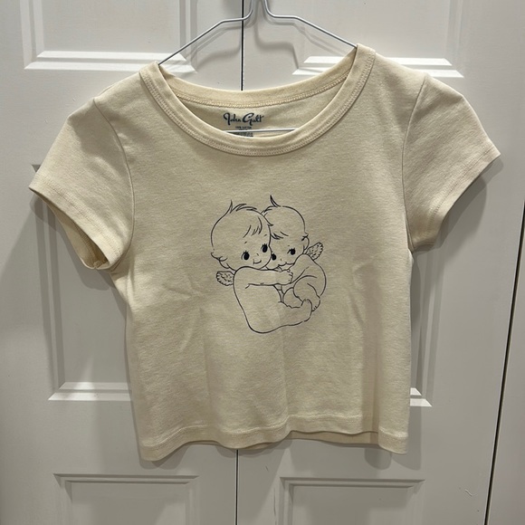 Brandy Melville Baby Tee - Picture 1 of 3